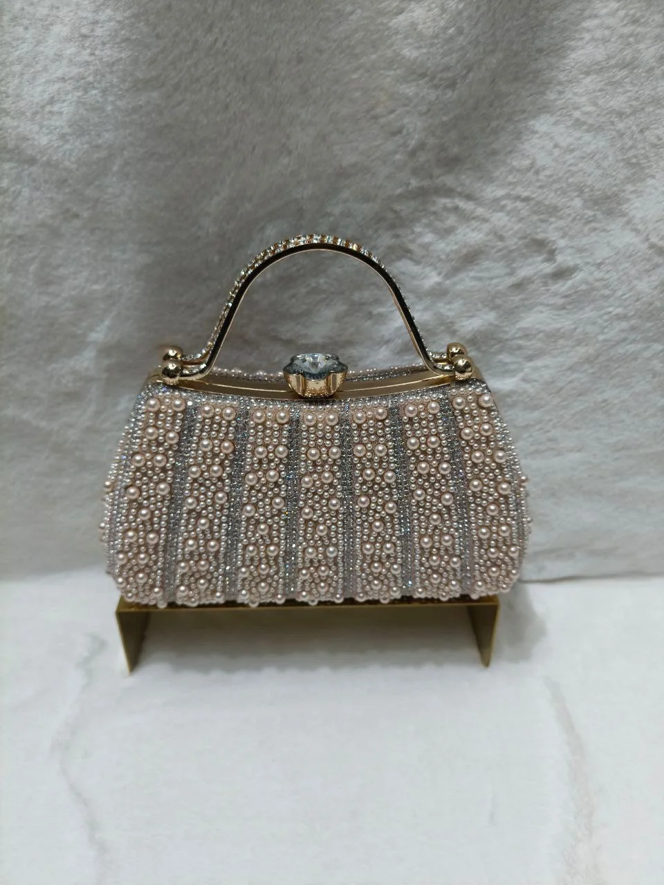 Luxury Pearl Embellished Party Clutch