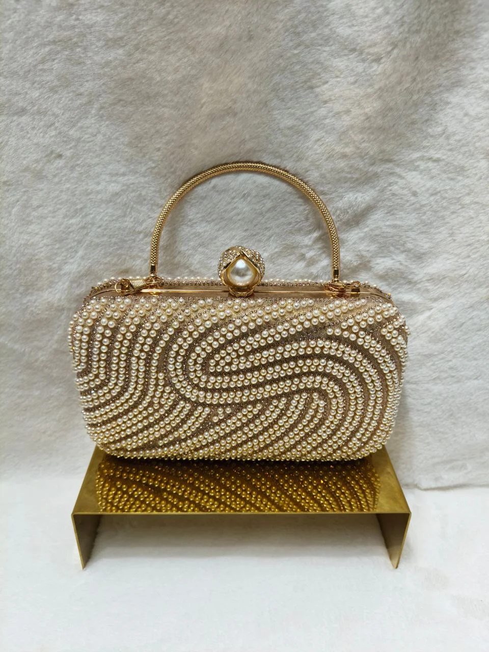 Luxury Pearl Embellished Party Clutch