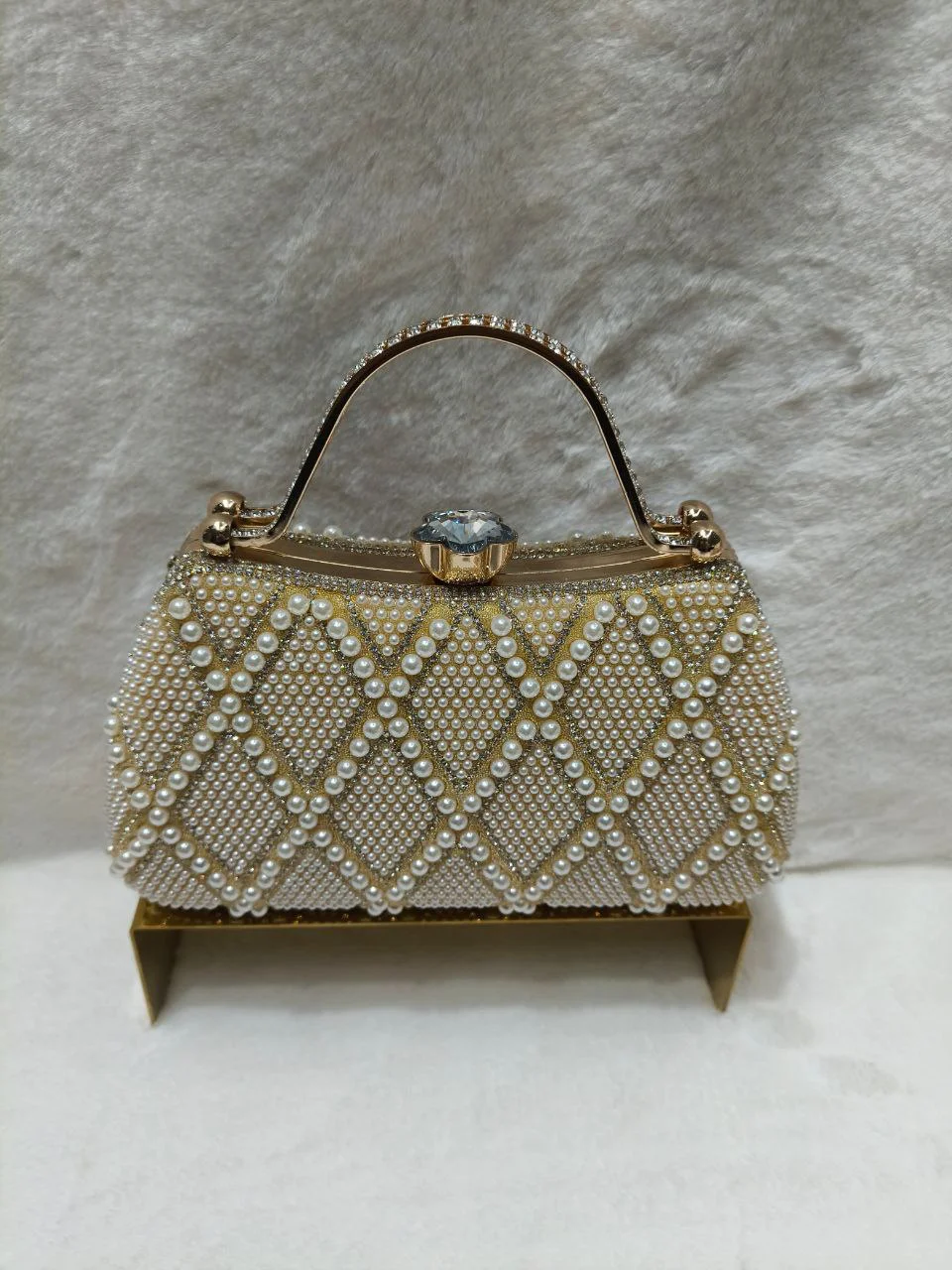 Luxury Pearl Embellished Party Clutch