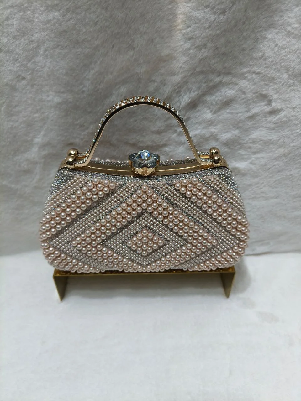 Luxury Pearl Embellished Party Clutch