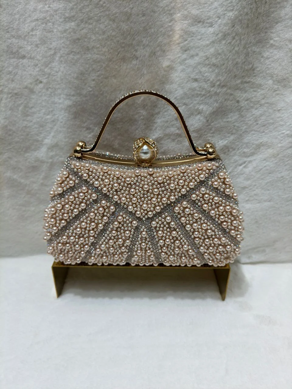 Luxury Pearl Embellished Party Clutch