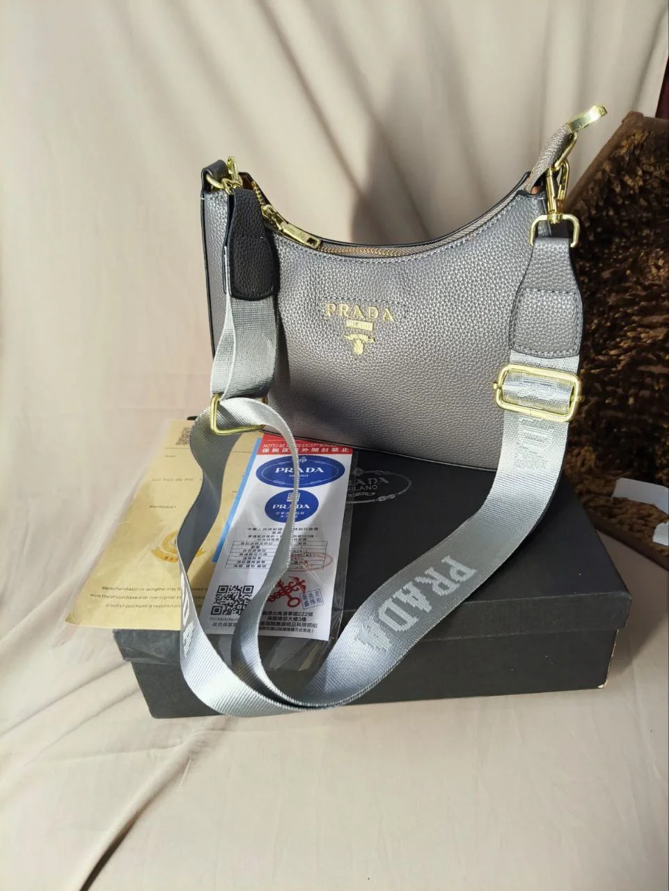 Premium Zipper Shoulder Bag