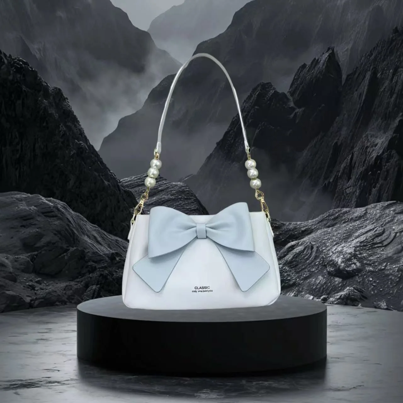 Premium Pearl Bow Classic Shoulder Bag